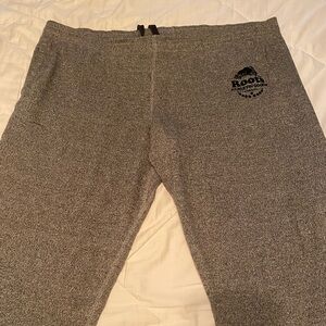 ROOTS grey sweatpants